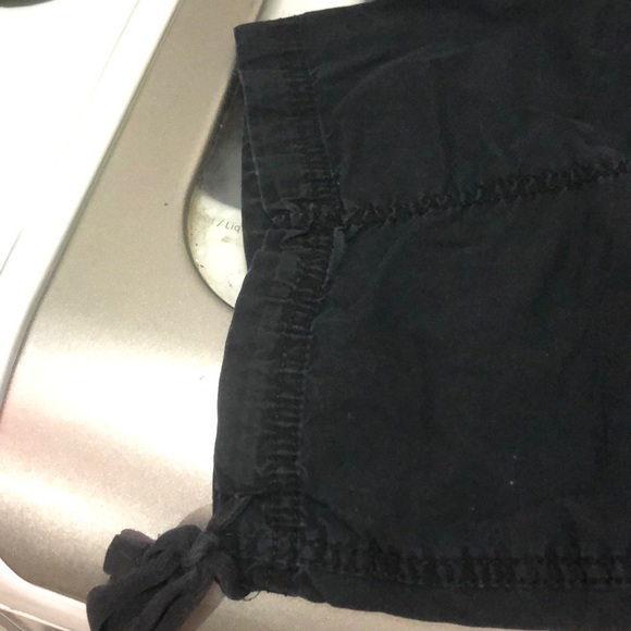 Plus Size capris - Picture 3 of 4